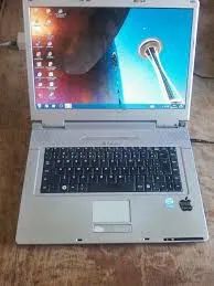 Notebook Itautec  - Foto 2