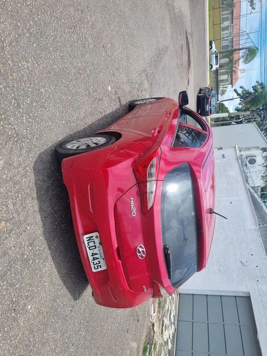 Vende-se hb20 1.0 2013 tel *