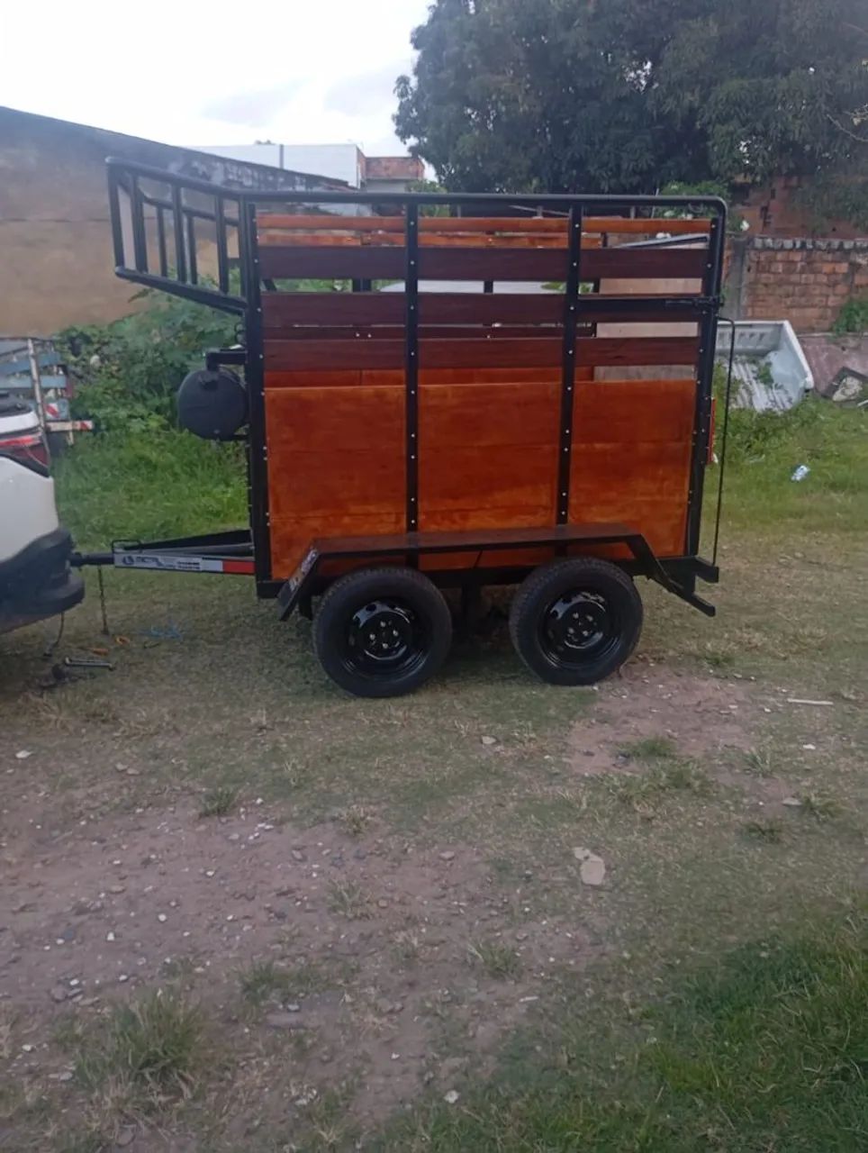 Reboque de cavalo 2 eixos - Foto 2