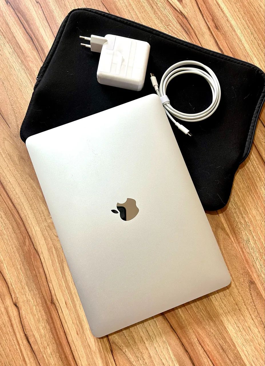 macbook pro 2017 16gb