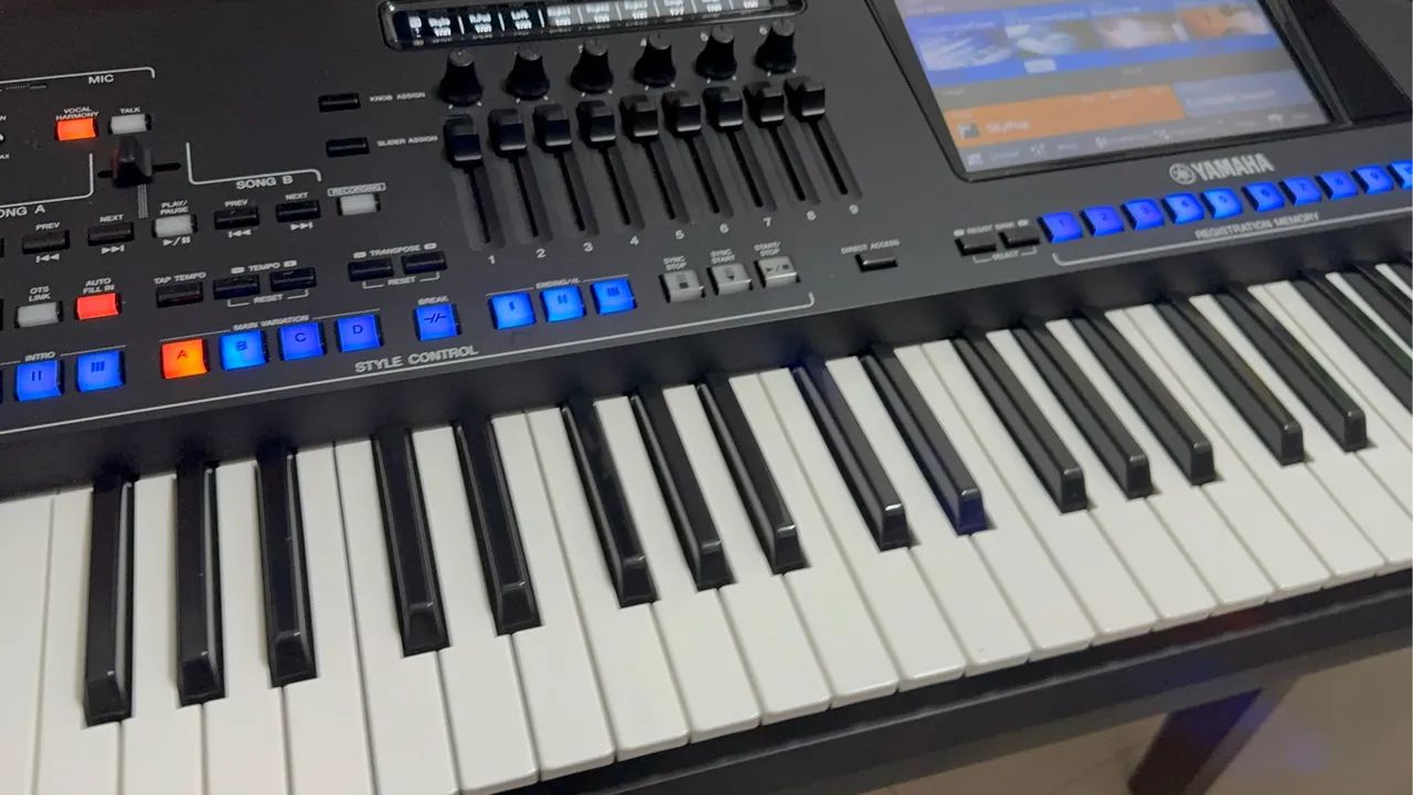 Genos 1 Yamaha - Foto 5