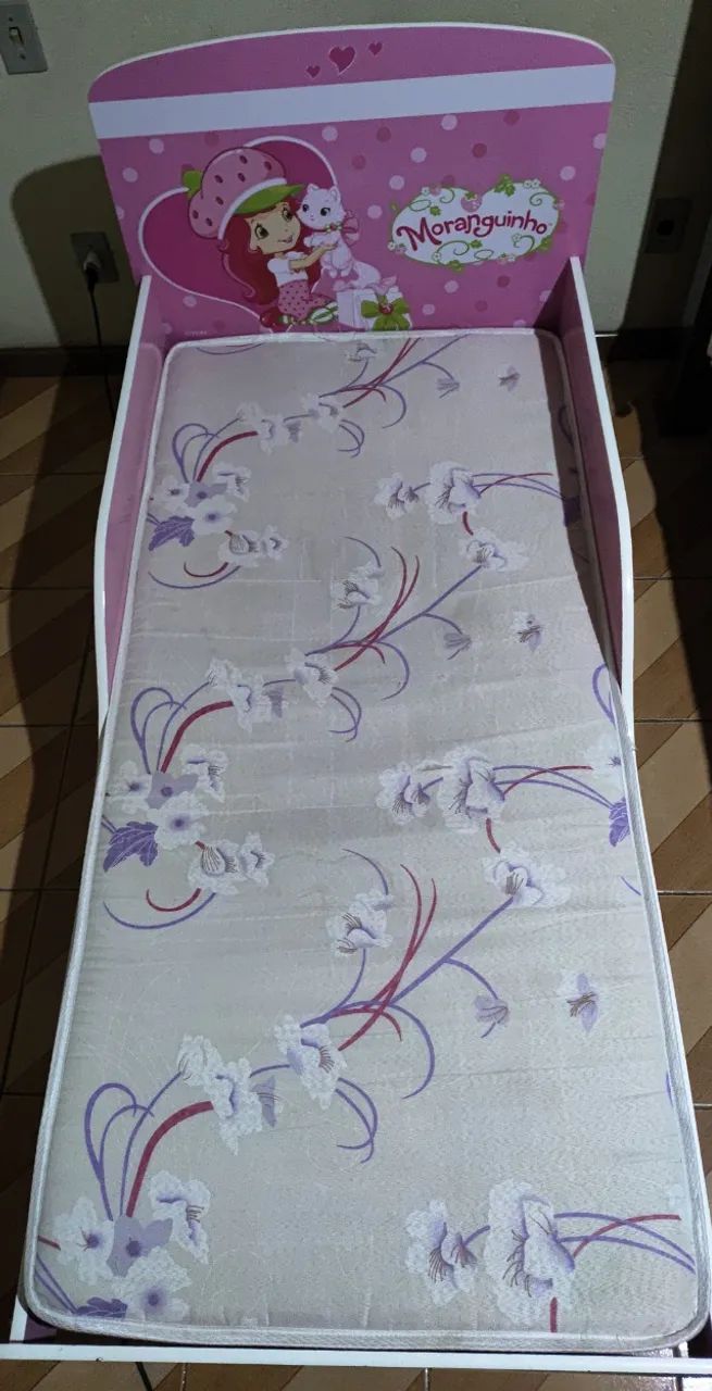 Mini cama infantil Moranguinho + colchão 