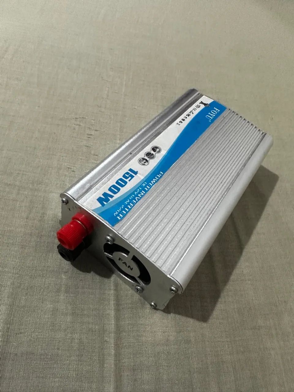 Conversor de voltagem, 12V para 110V com USB - Foto 3