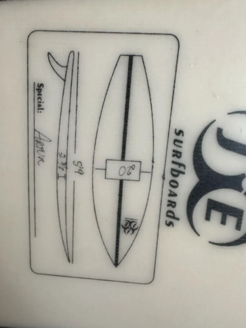 Prancha de surf 5?9 sem detalhes  - Foto 2
