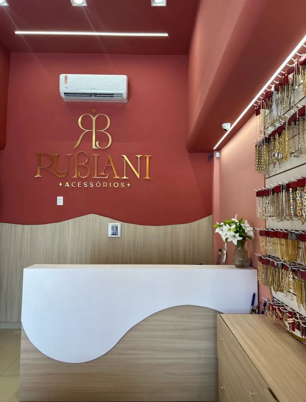 REPASSE DE LOJA DE ACESSÓRIOS R$ 100.000,00 - Foto 2