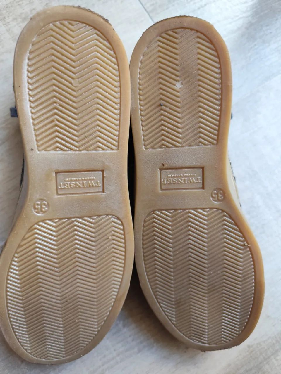 Sapatos Mocassins marca TWINSET feminino - Foto 2