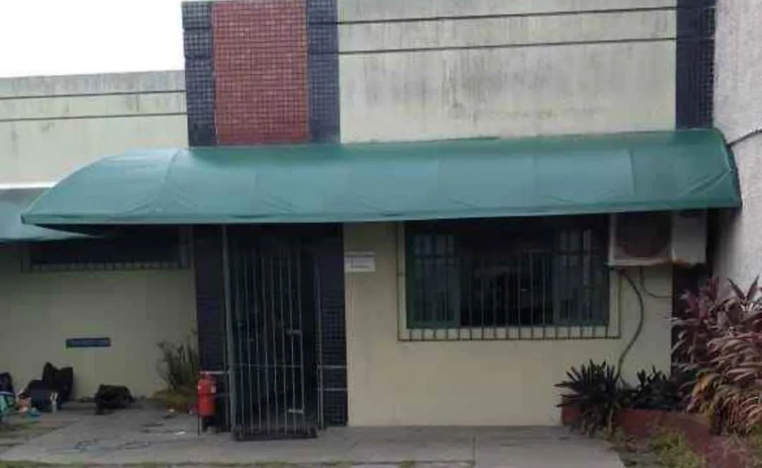 Toldo retratil para varanda,porta ,janela e garagem  - Foto 2
