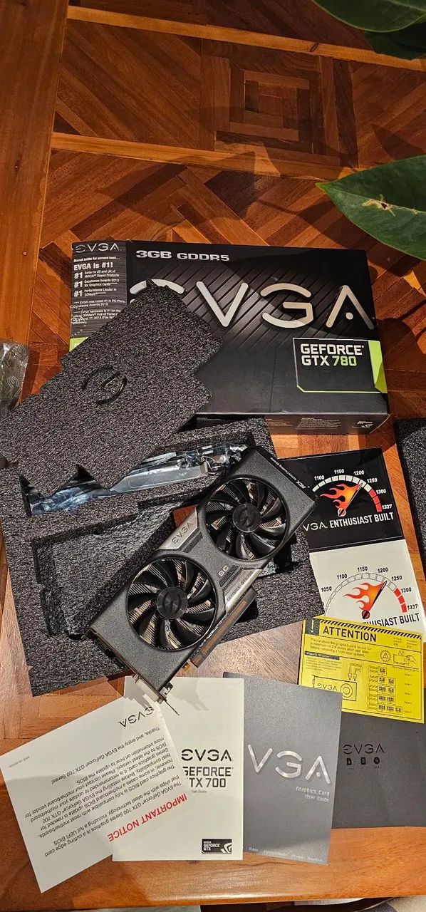 Placa de Vídeo EVGA GeForce GTX 780 3GB GDDR5 - Foto 2