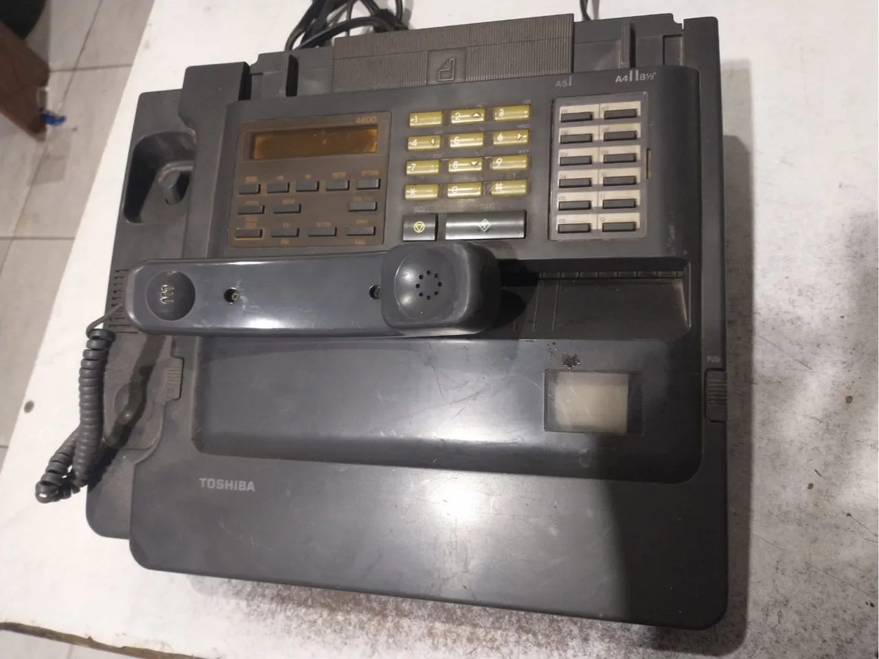 Fax Toshiba 127 v antigo