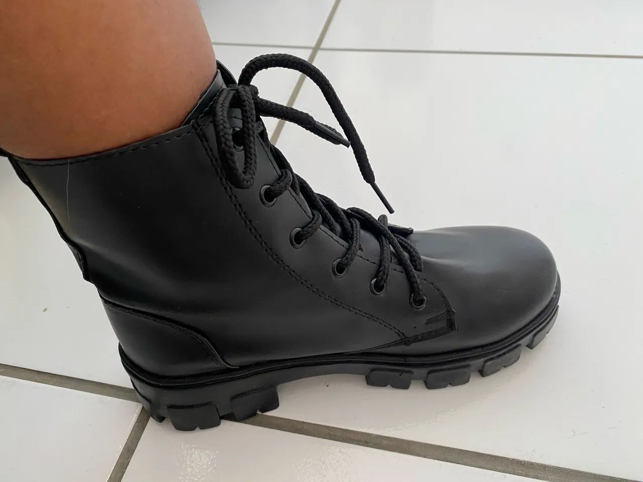 Bota Coturno Feminina Preta