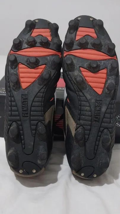 IMPERDÍVEL Chuteiras Penalty - Tam.42 Anos 2000 + Álbum da Copa Completo - Foto 5