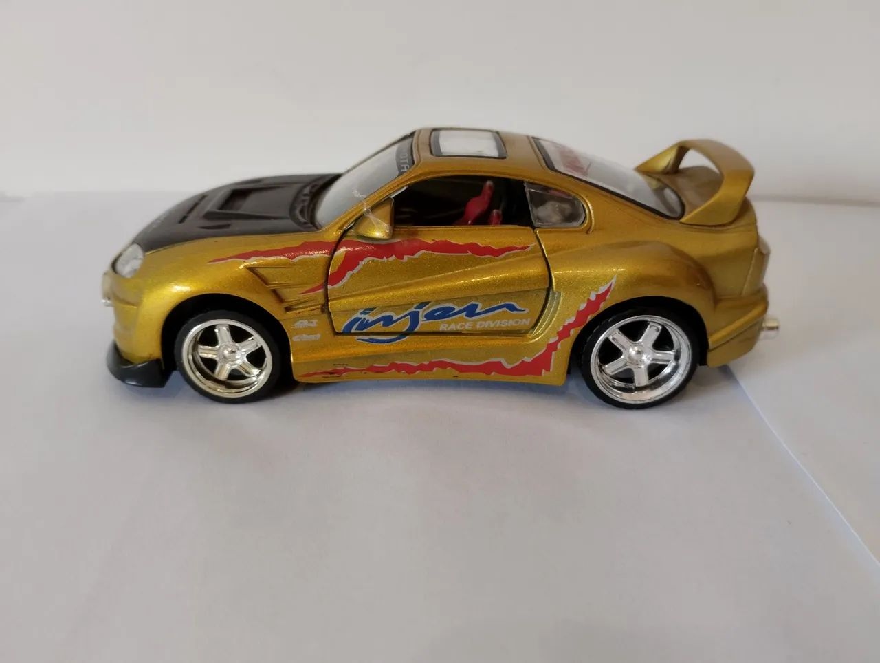 DTC - Miniatura Toyota Supra Tunado - Foto 2