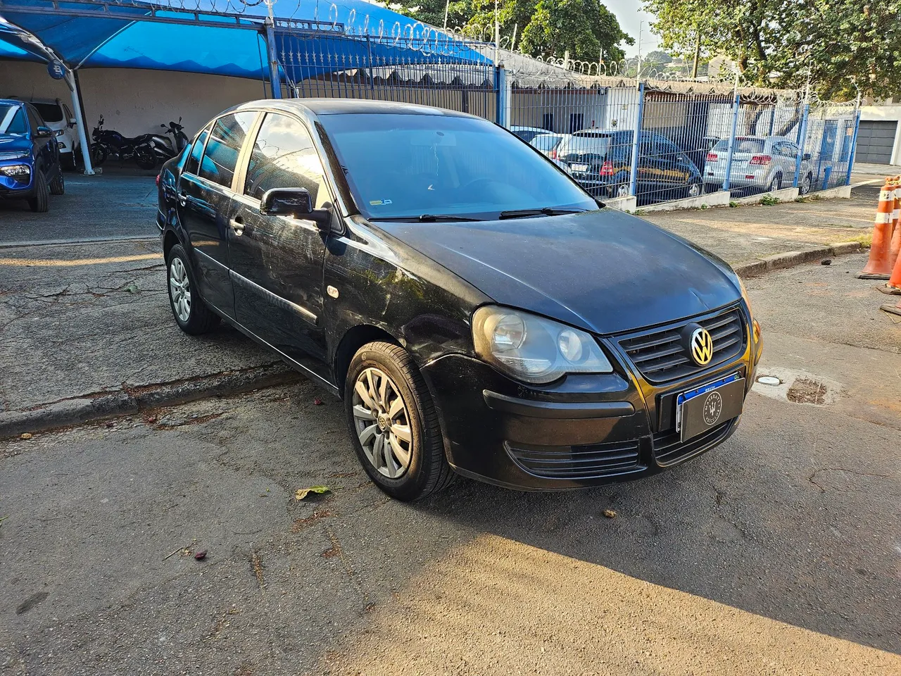 Polo 2009 - 1.6 Completo