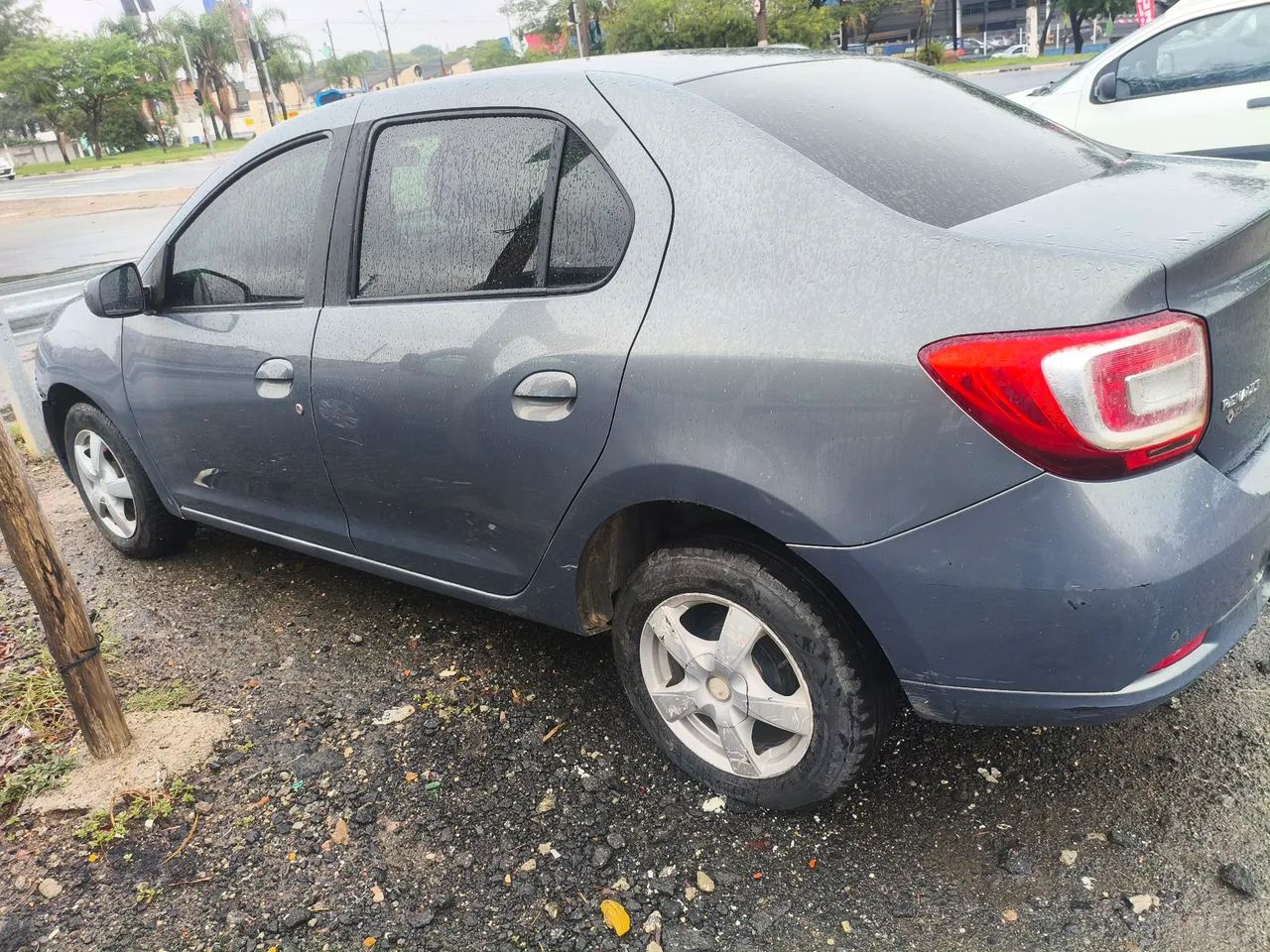 Renault Logan Expression Hi-flex 1.6 8V 4P 2014 - Foto 3