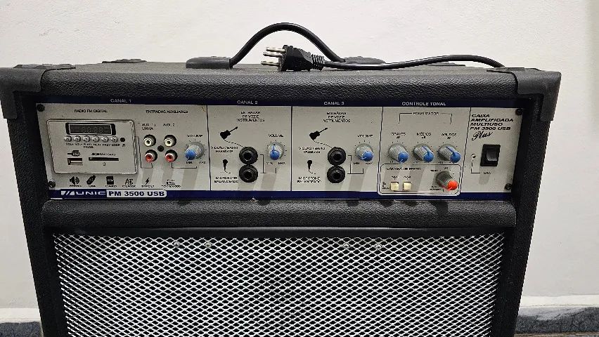 Caixa de Som Amplificada Unic PM 3500 USB - 350W RMS - Foto 3