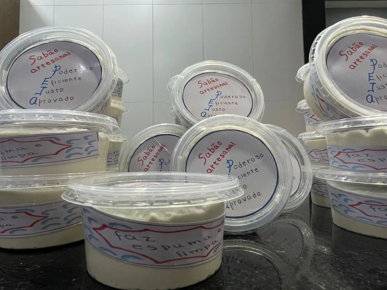 Sabão em pasta 63824631136899122