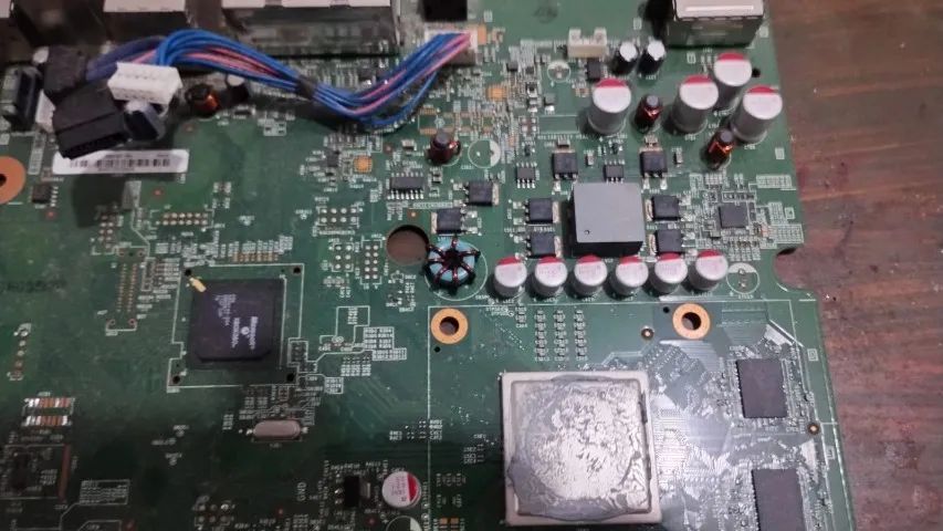 Manutenção Preventiva e Troca da Pasta Térmica Xbox 360 Slim e Super Slim - Foto 6
