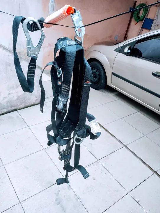 Cinto de segurança para trabalho