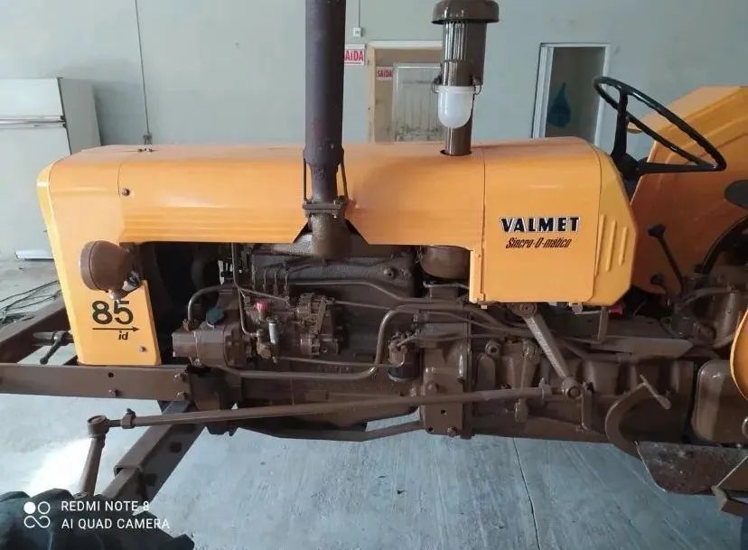Trator Valmet 85 ID 4x2, Motor 4 cilindros MWM - Foto 3
