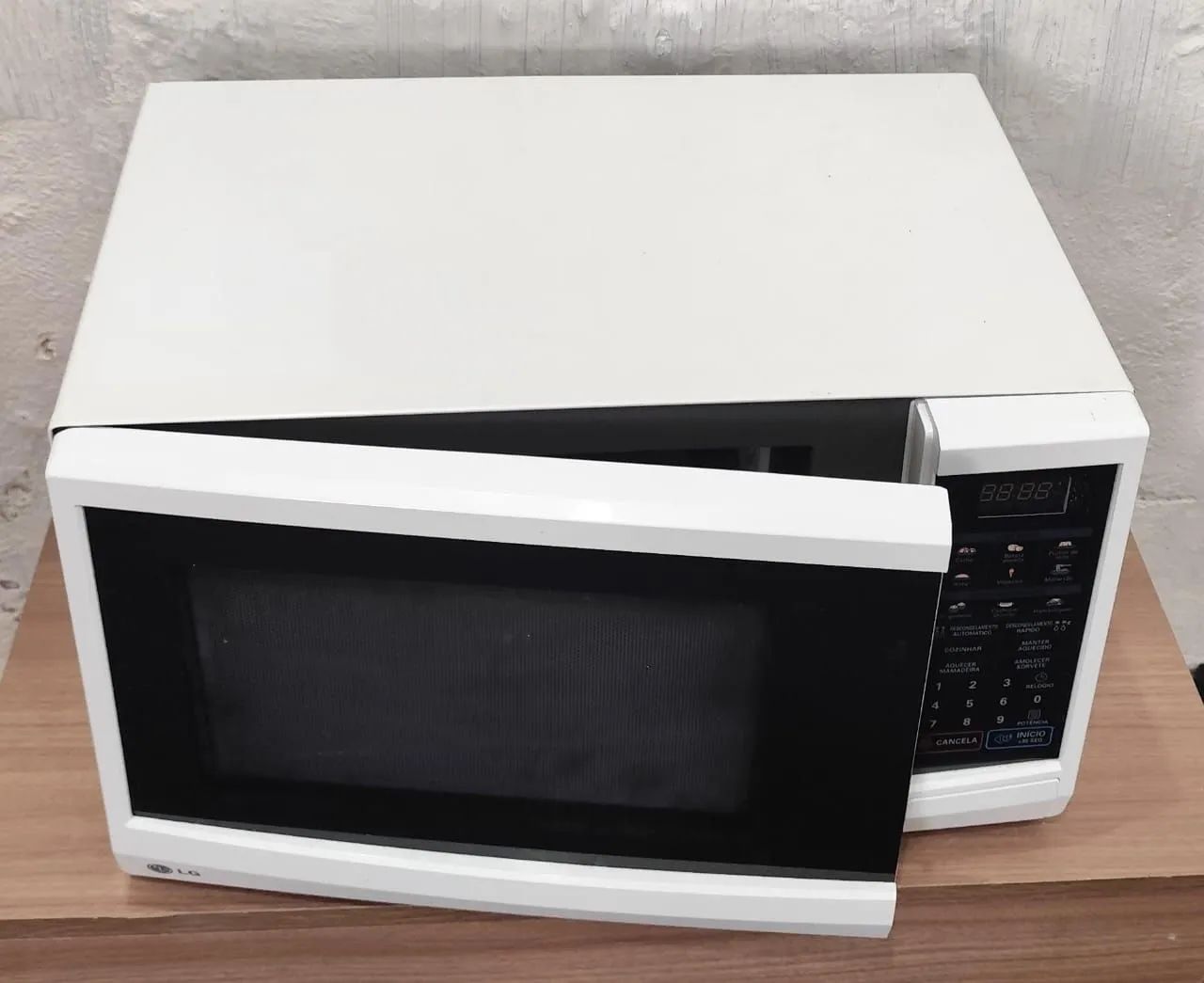 Micro-ondas LG branco em ótimo estado 28l (Garantia de 180 dias e entrega grátis) - Foto 3