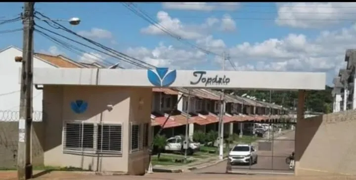 APTO NO RESIDENCIAL TOPÁZIO