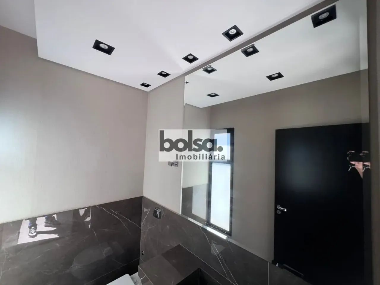 CASA NOVA COM PISCINA EM CONDOMÍNIO BAURU -SP