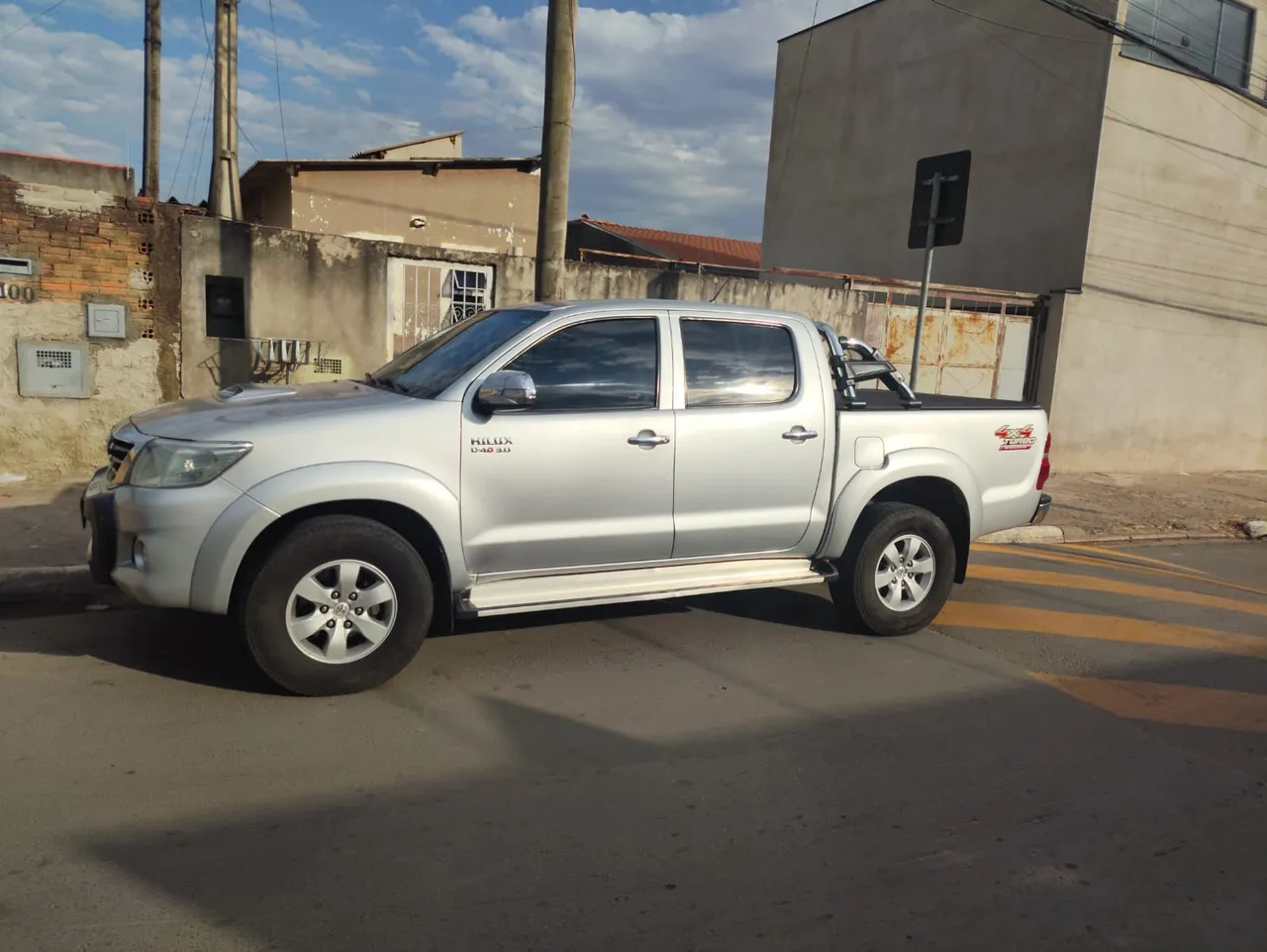 Hilux 2012