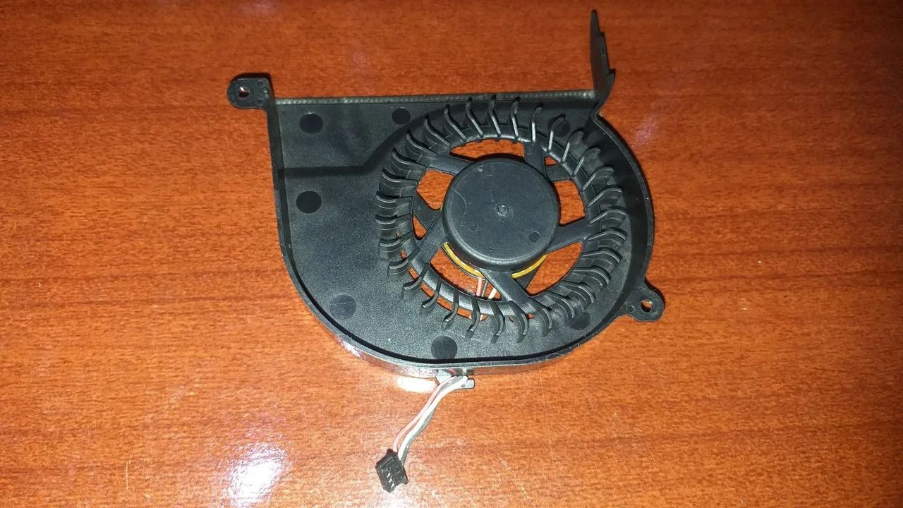 Cooler Notebook Samsung Rv411 Rv511 Modelo BA31-00098A Testado Funcionando - Foto 2