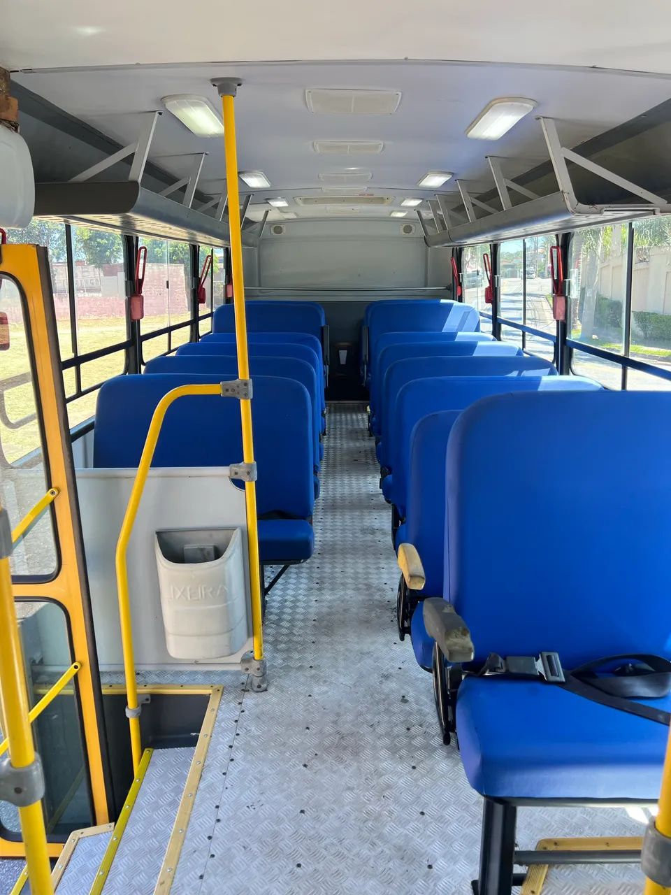 Ônibus 15.190 Volkswagen 2014 - 48 Lugares Motor MAN  - Foto 4