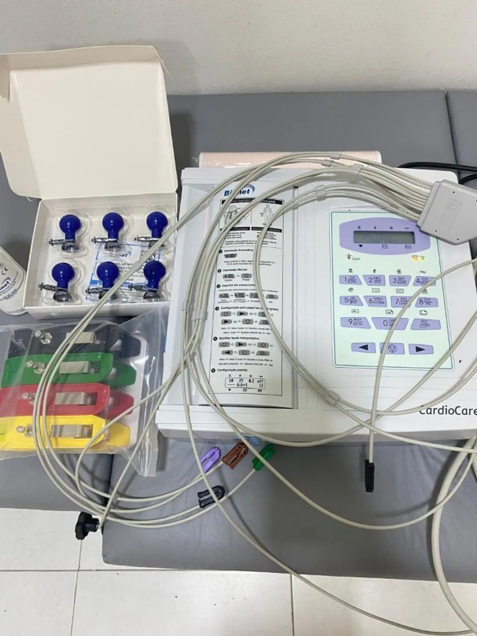 APARELHO DE ELETROCARDIÓGRAFO - Foto 2