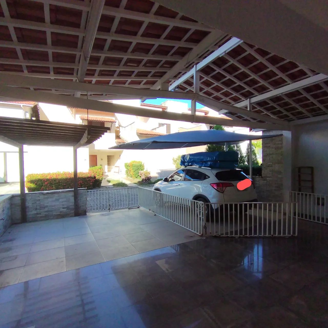 Toldo de 4,4 x 4,5 e 210 de altura