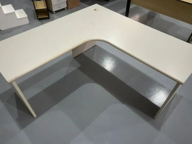 Mesa em L escritorio - Foto 2