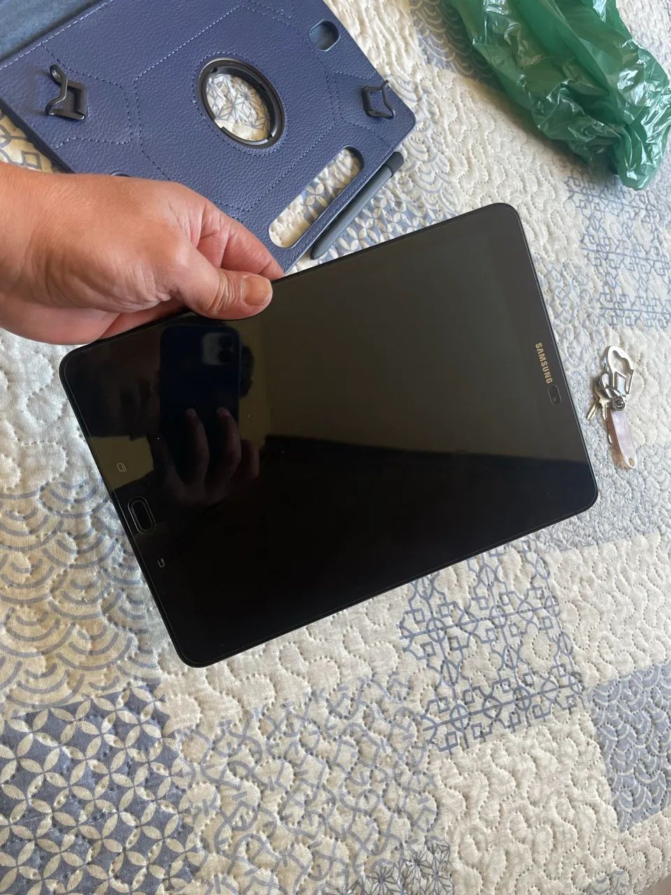 Tablet Samsung MODELO TM-T825 com biometria 