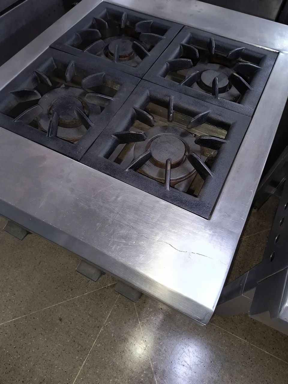  Fogão Industrial Inox 4Bocas Duplas Tipo Ilha Servinox - Ótimo Estado  - Foto 5