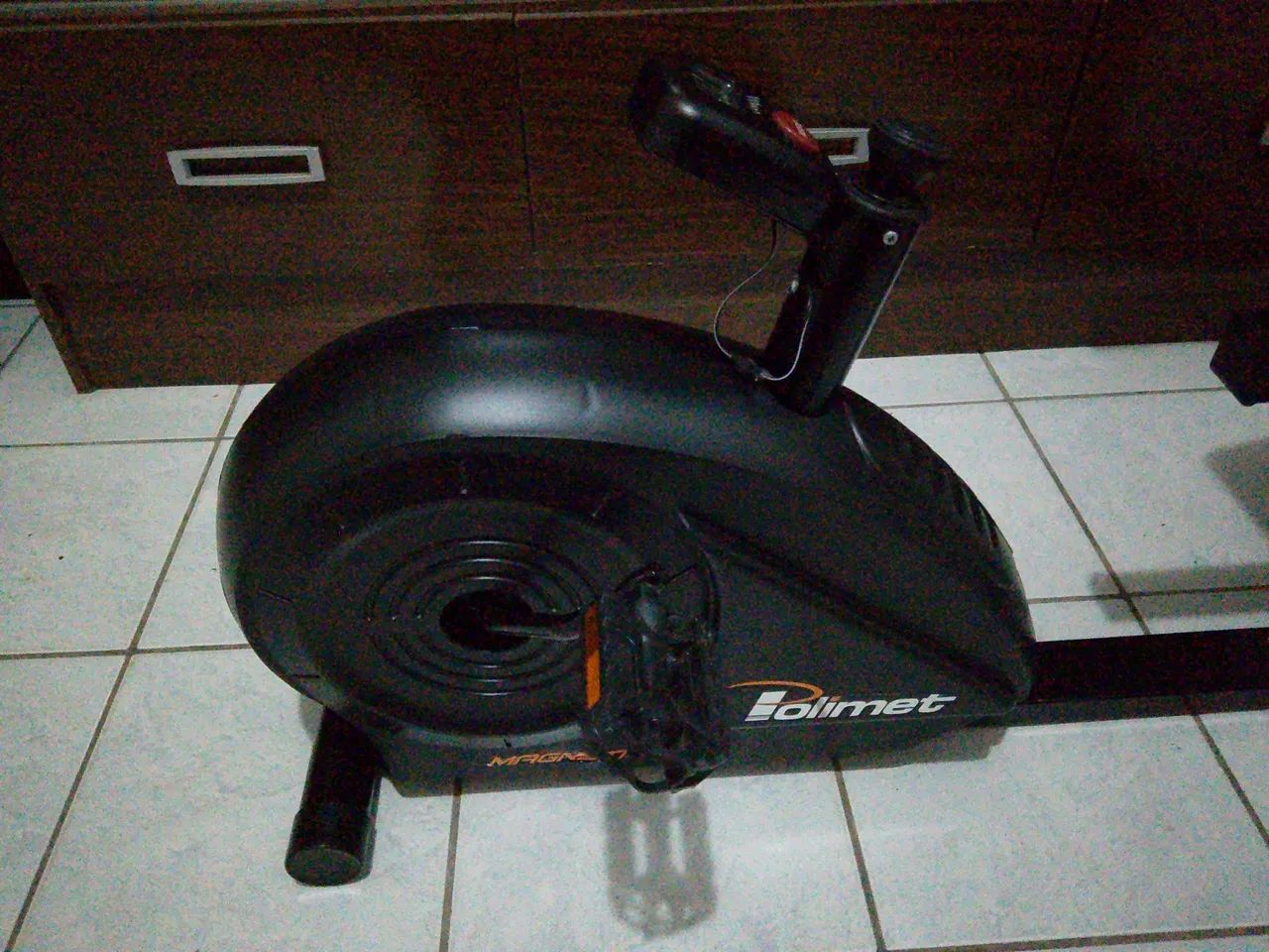Bicicleta Ergométrica POLIMET magnetic horizontal. - Foto 3