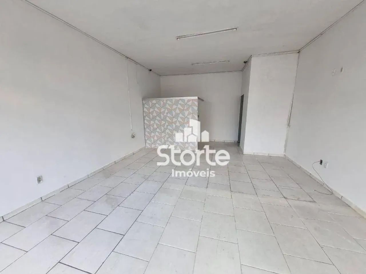Ponto para alugar, 40 m² por R$ 2.000,00/mês - Santa Mônica - Uberlândia/MG - Foto 4