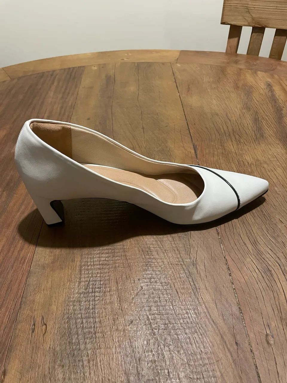 [SAPATO SCARPIN CONSTANCE N40] - Foto 5