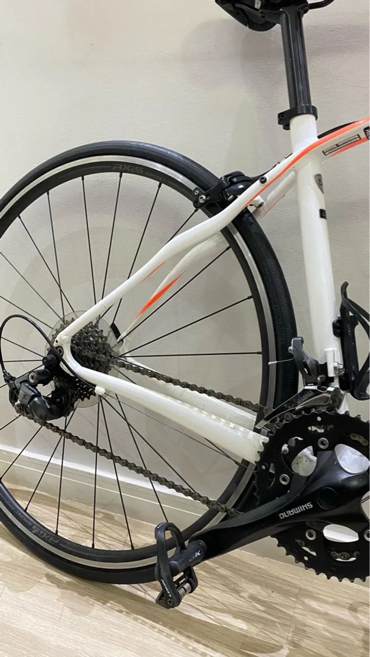 Bicicleta Specialized Dolce - Road Bike - Foto 2