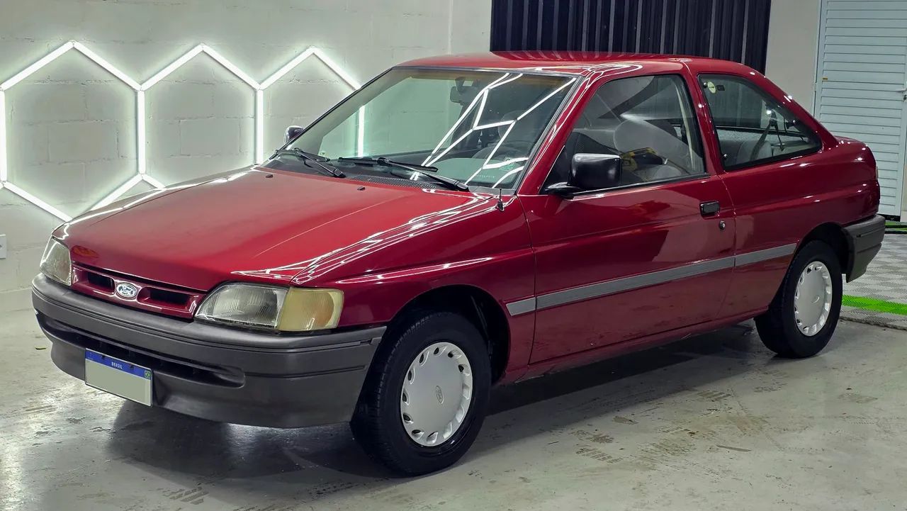 Ford Escort GL 1.8i / 1.8 (álcool) 1995