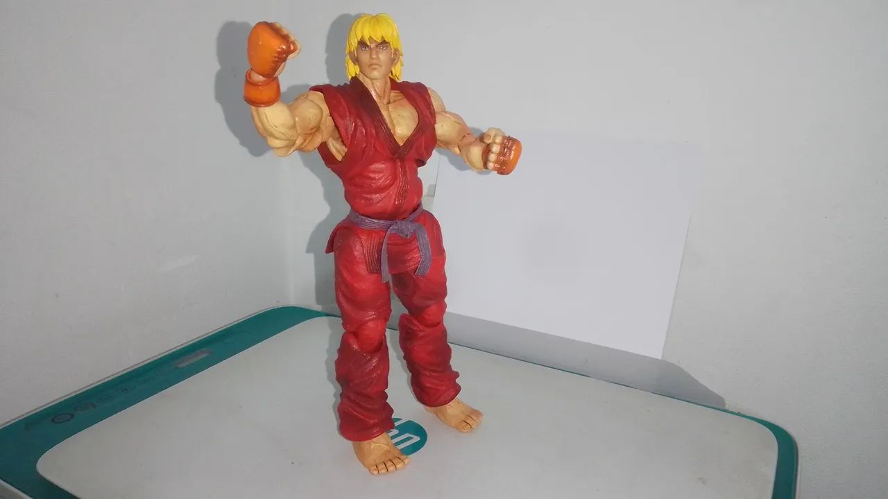 Action figure Ken Master do Street Fighters - 25 centímetros!