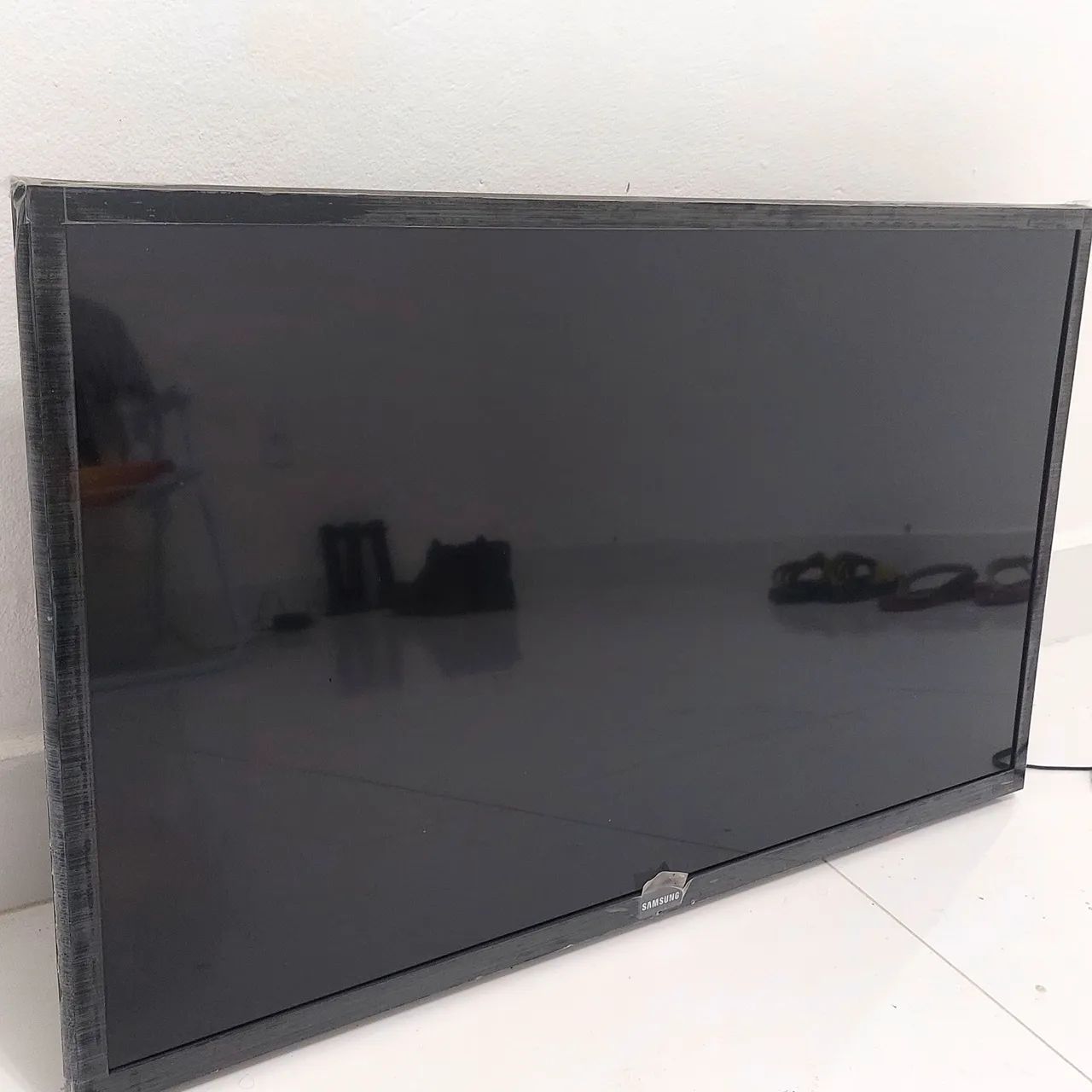 TV SAMSUNG SMART 32 POLEGADAS IMPERDÍVEL  - Foto 2