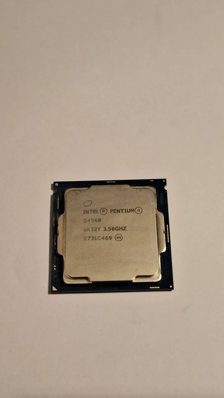Intel Pentium G4560 7ª Geração com Cooler