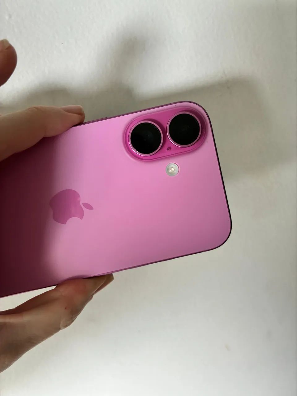 VENDO IPHONE16 EM EXCELENTE ESTADO - Foto 3