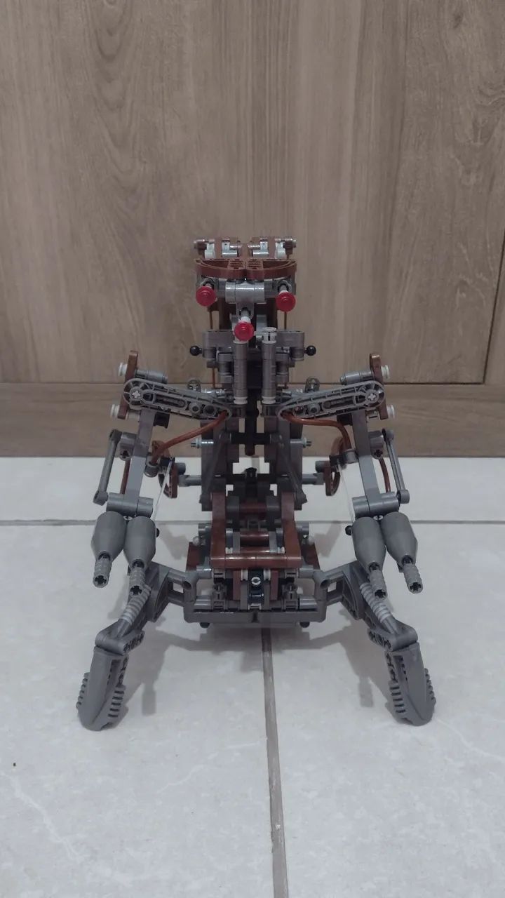 LEGO TECHNIC STAR WARS #8002-1 DESTROYER DROID  - Foto 4