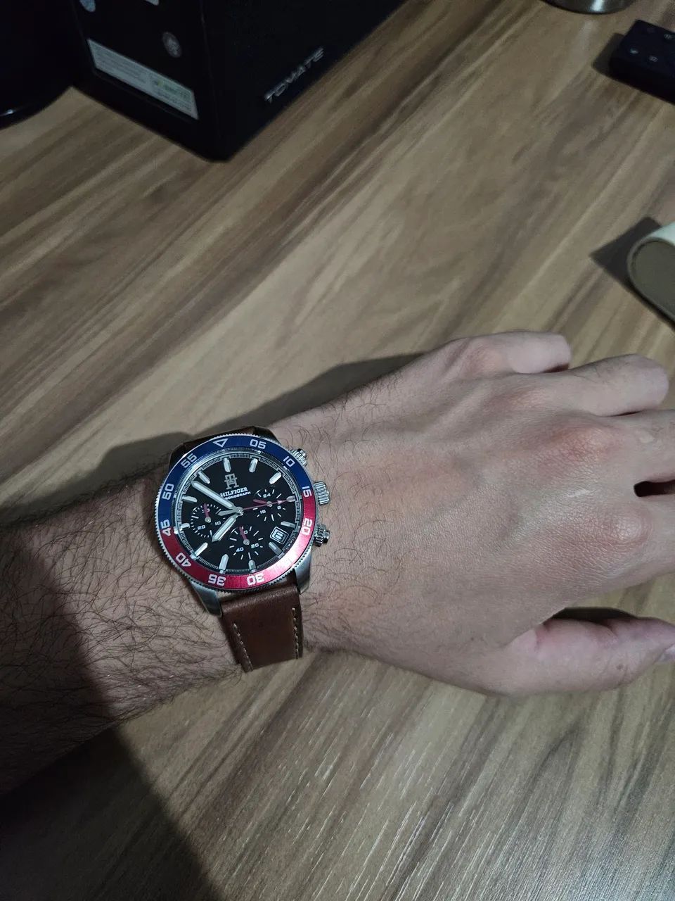 Relógio Tommy Hilfiger Th85 chronograph  - Foto 2