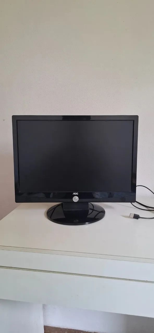 Monitor AOC 18,5 polegadas novo