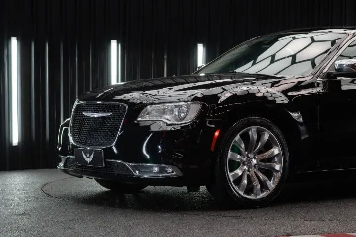Chrysler 300 C 3.6 V6 Aut. 2015 - Foto 2