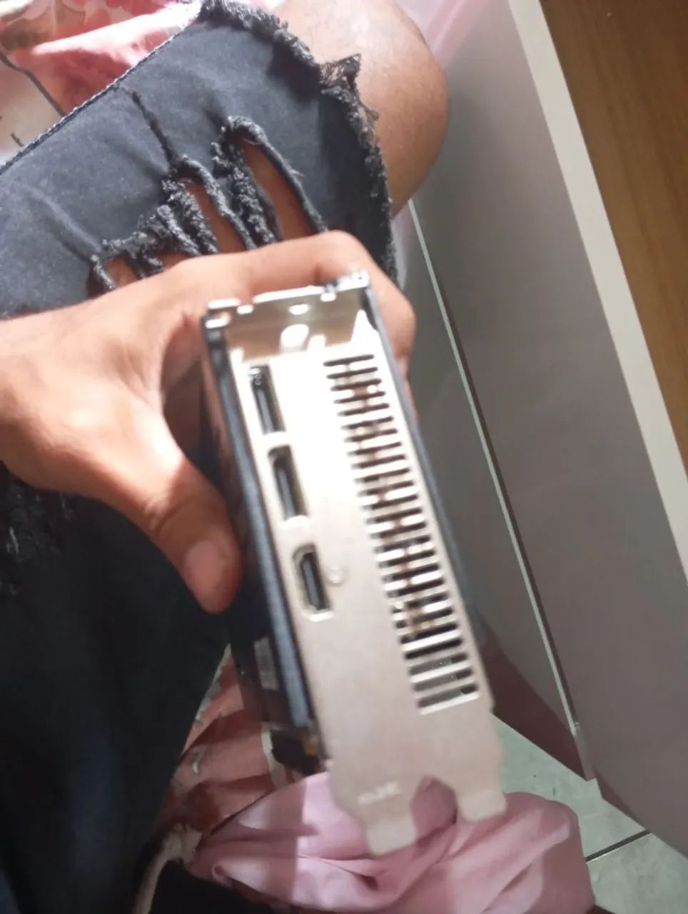 Placa de vídeo Rx 580 8gb com defeito 