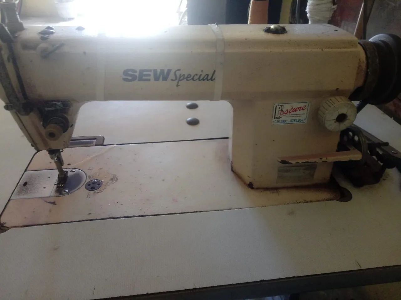 3 Máquina de custura valor 2.200 - Foto 3