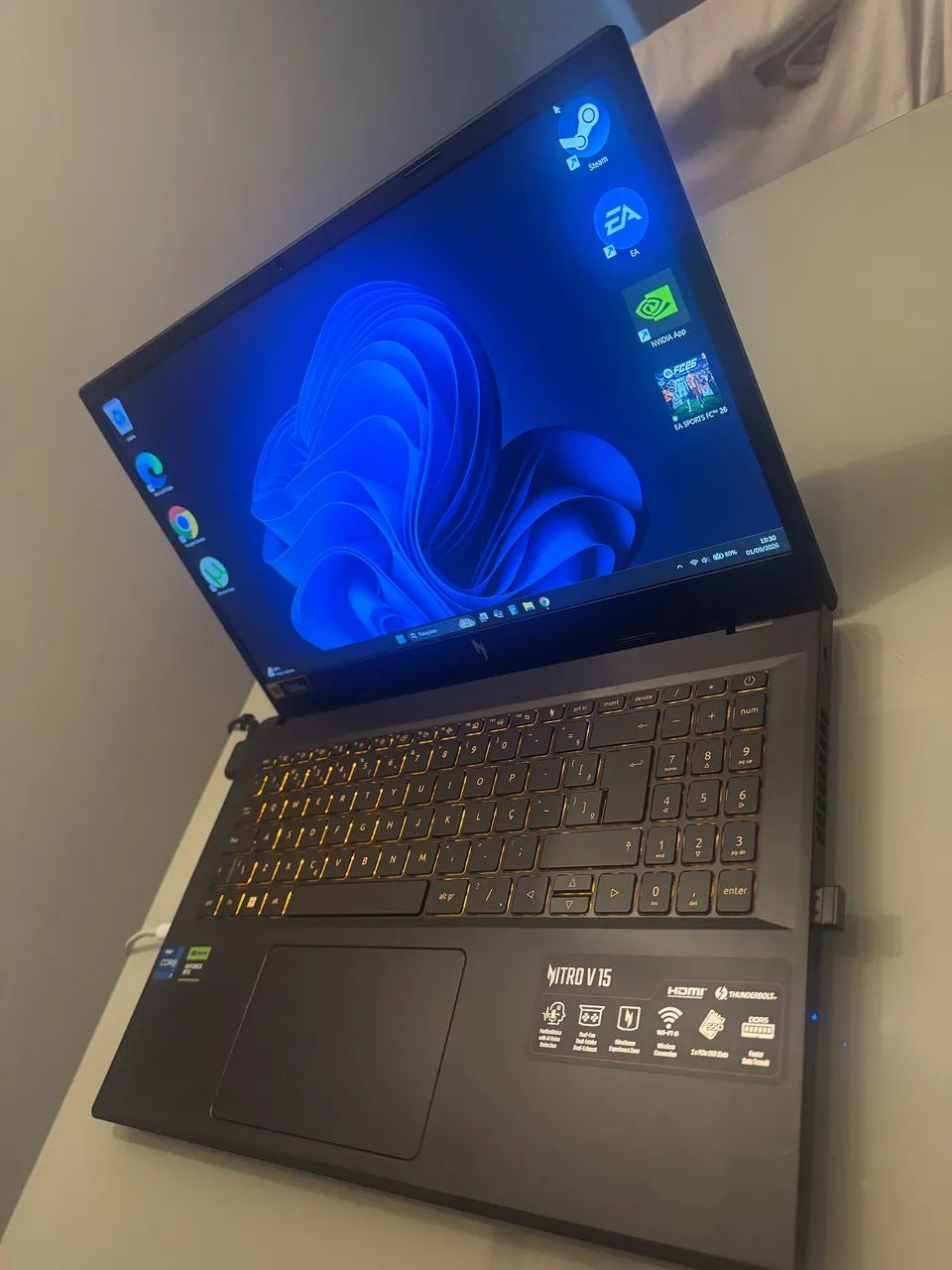 Notebook Gamer Acer v15